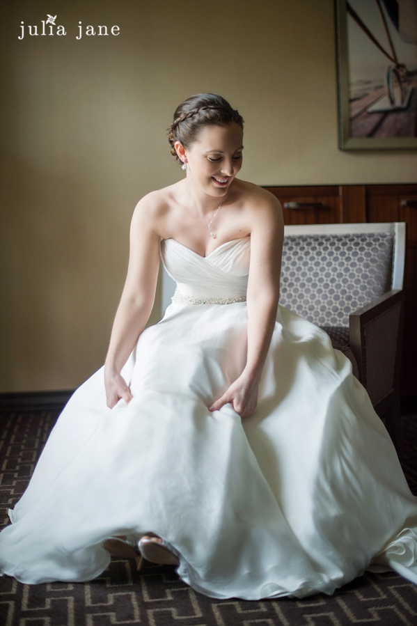 Timeless Wedding Photography by Connecticut Wedding Photographer Julia Jane Studios  